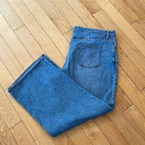 Reitman’s High Rise Wide Leg Jeans.
